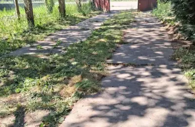 Deo kuce u nizu na izuzetnoj lokaciji