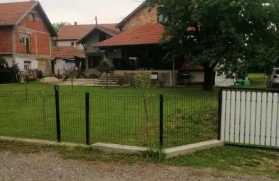 Kuca na prodaju Mladenovac-Medjuluzje
