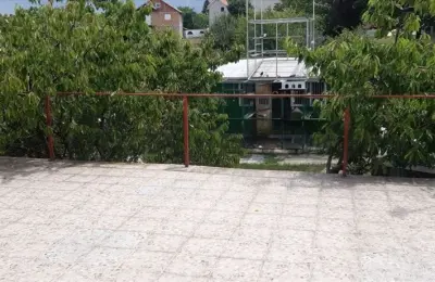 Prodaje se porodicna kuća u Sremčici