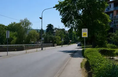 Prodajem stan na Karaburmi