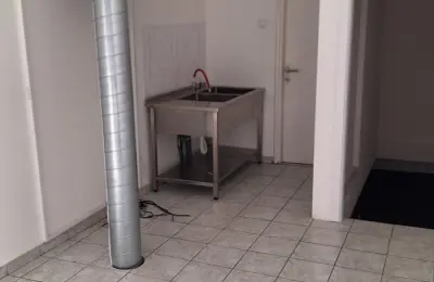 Prodaja lokala 42m2 u dva nivoa-Novo Naselje,Novi Sad