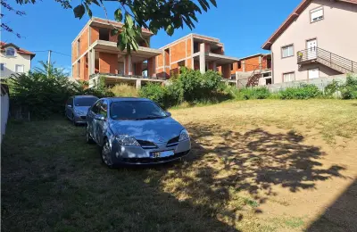 Plac Višnjićka Banja ul.Milana Karamate