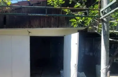 Kuća u mirnom delu naselja Trešnja