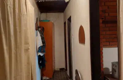 Prodajem kamenu kucu