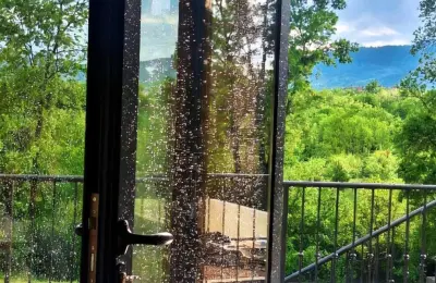 Na prodaju Luxury Villas&Poll,Aranđelovac