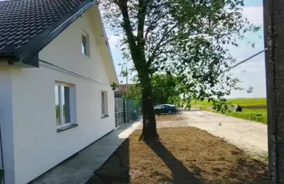 Prodajem kuću u Bačkom Petrovom Selu