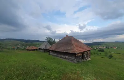 Na prodaju plac 40ari na Zlatiboru