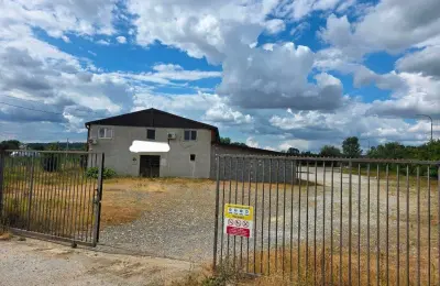 Prodajem halu u Valjevu