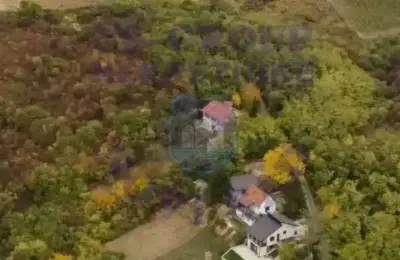 Prodaje se plac u najelitnijem delu Rakovca