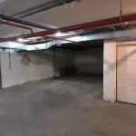 Garažno mesto 13m2 kod Ada Malla