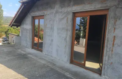Kuca na prodaju u Golubcu na Dunavu