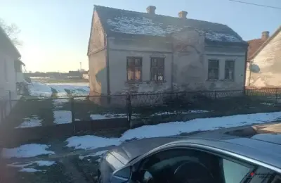 Premium građevinsko zemljište 70ari Štitar-Šabac