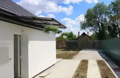 Prodajem kuću u Bačkom Petrovom Selu