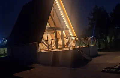 Na prodaju Luxury Villas&Poll,Aranđelovac