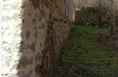 Na prodaju kuca sa zemljistem na Staroj Planini-Senokos