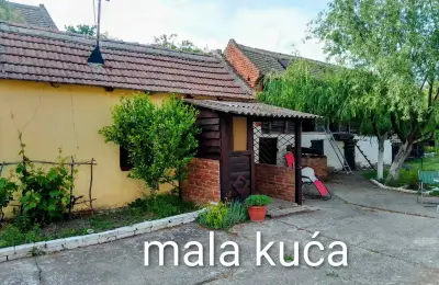 Prodajem kucu u Banatskoj Dubici