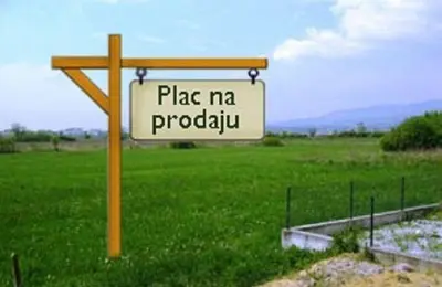 Prodajem plac u Bečmenu