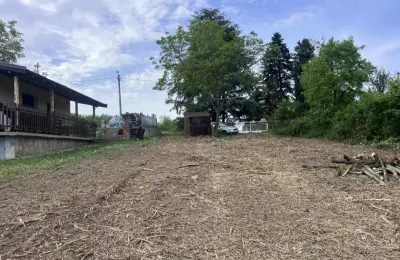 Na prodaju plac u Zaklopači-Grocka