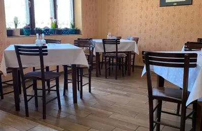 Prodaja restorana+sala za proslave+privatni parking