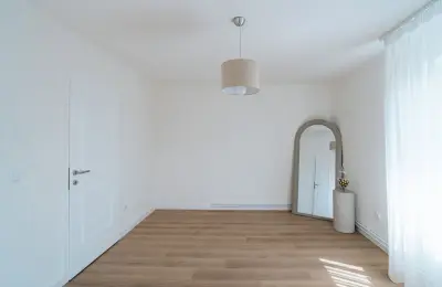 Trosoban stan na izuzetno atraktivnoj lokaciji