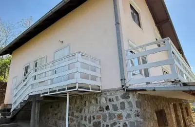 Prodajem kucu na Artiljevu,Sremska Kamenica,Novi Sad