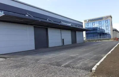 Izdajemo halu u Simanovcima u blizini Knez Petrol pumpe
