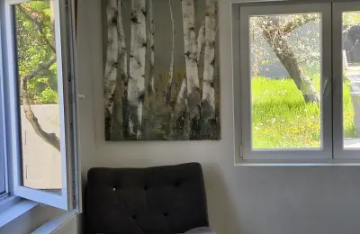 Sredjena kuca 200m2 sa visokim zidovima i potpuno privatnoscu-4km od Soko Banje-Resnik Galerija slika